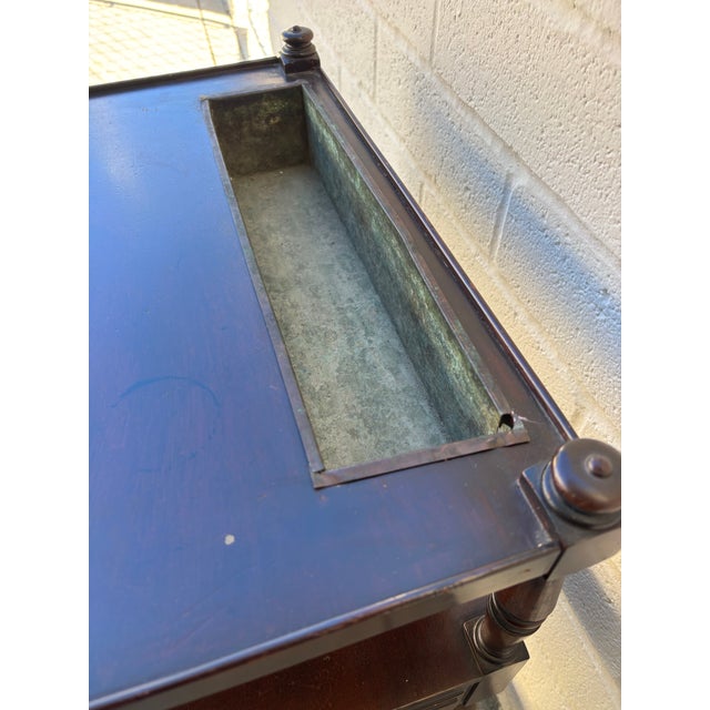 Antique Mahogany Three-Tier Serving Trolley / Whatnot / Étagère For Sale In Los Angeles - Image 6 of 8