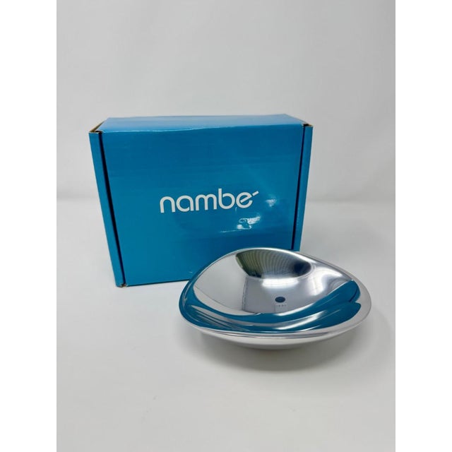 Designed in 1967, we present Nambé's earliest designs, the timeless Butterfly bowl. Aesthetically pleasing to the eye, the...