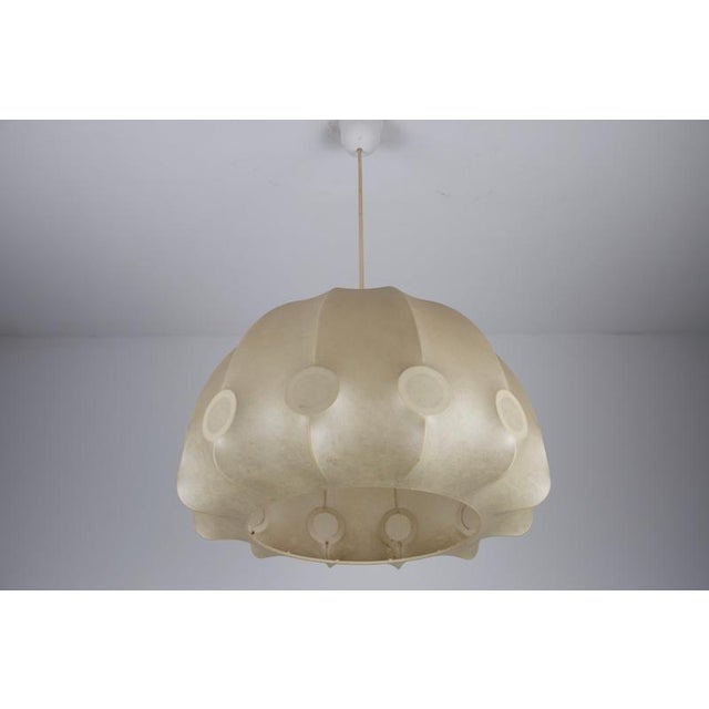 Mid-Century Modern Italian Cocoon Pendant Light, 1960s For Sale - Image 6 of 11