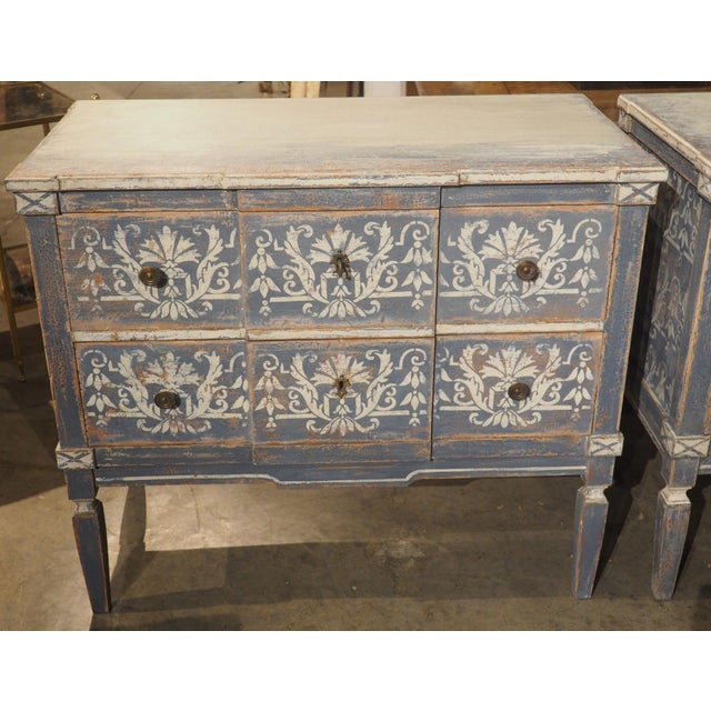 Pair of Hand Painted Blue and White Directoire Style Commodes For Sale - Image 10 of 18