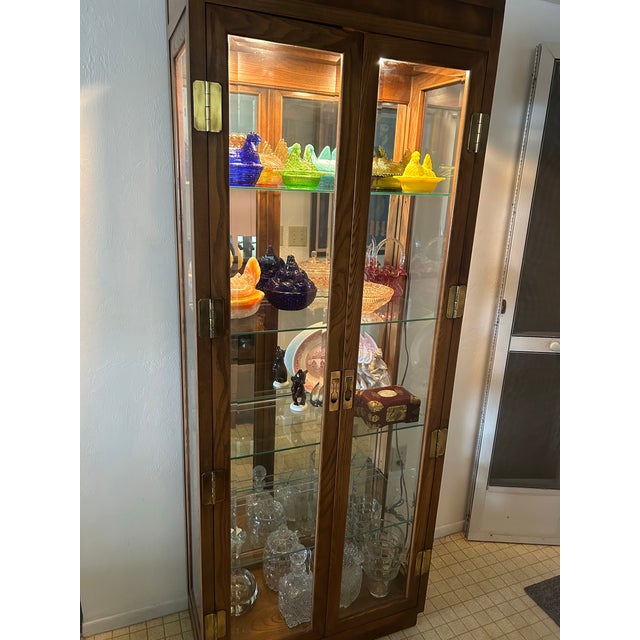 1980s Henredon Scene One Oak Lighted Curio Cabinet For Sale - Image 11 of 12