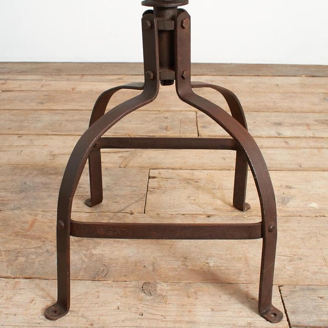 Antique French Model 204 G Draughtsmans Desk Chair by Bienaise, 1940s For Sale - Image 3 of 12