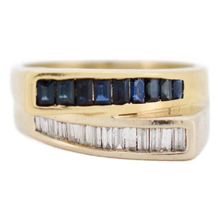White and Yellow Gold Ring with Sapphires and Diamonds, Size 6 For Sale