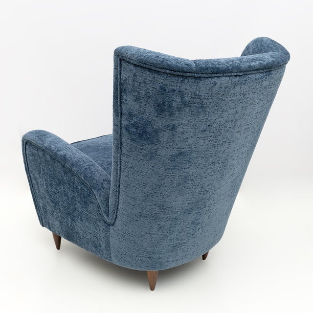 Wood Mid-Century Italian Modern Walnut and Boucle Armchair by Paolo Buffa, 1950s For Sale - Image 7 of 9