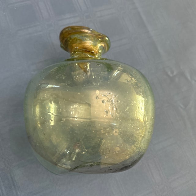 1980s Peter Bramhall Art Glass Hand Blown Orb Vase Signed Bramhall For Sale - Image 5 of 11