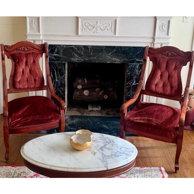 Wonderful Antique American 19th century seating from a long-held private estate collection. A matching pair of late 19th-...