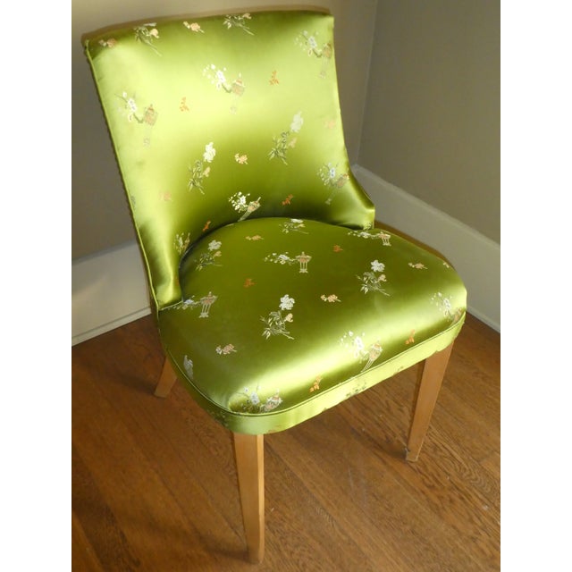 1940's Vintage Emerald Green Barrel Back Chair in Chinoiserie For Sale In San Diego - Image 6 of 8