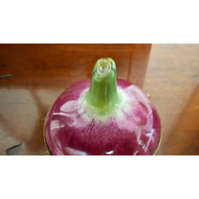 Hand-Painted Limoges Porcelain Turnip Trinket Box – Chamart, Peint Main France For Sale In Boston - Image 6 of 6