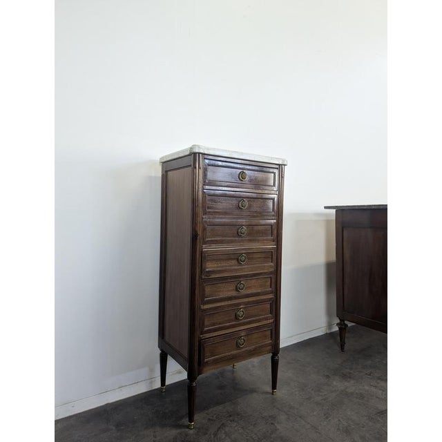 Louis XVI Style Chest of Drawers in Mahogany and Carrara Marble, in Very Good conditions.
