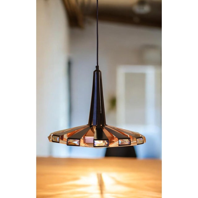 A sparkling ceiling lamp that has become more and more sought after over the years, and is now a real favorite among...