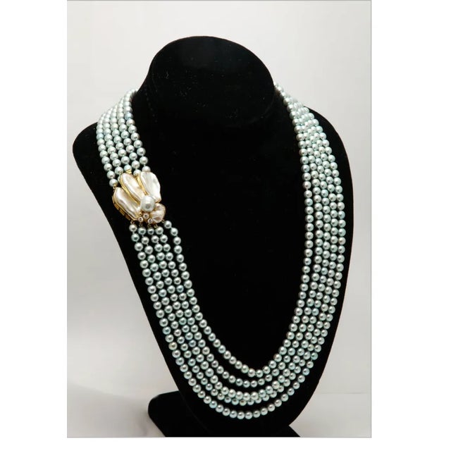 Kai-Yin Lo 5 Strand Cultured Pearl Necklace 14 Kt Gold and Diamond Clasp For Sale In New York - Image 6 of 10
