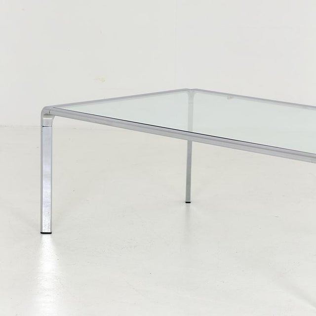 Mid-Century Modern Italian Bauhaus Coffee Tables in Chrome and Thick Glass, 1980s, Set of 2 For Sale - Image 14 of 18