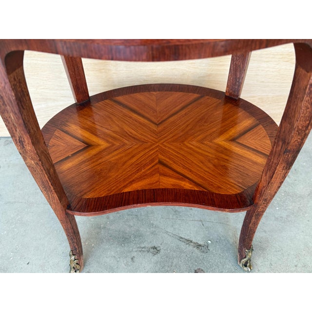 Early 20th Century Pair of Louis XV Oval Bouillotte Shape Nightstands with Drawer and Low Shelve For Sale - Image 13 of 18