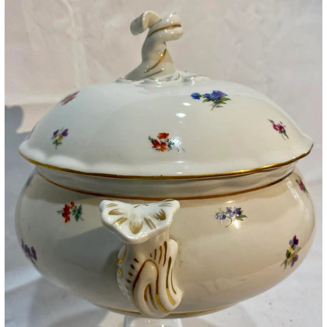 English Vintage Porcelain Soup Tureen From Karlsbader Streuer Decorated With Delicate Floral Pattern - Made in Czechoslovakia For Sale - Image 3 of 13