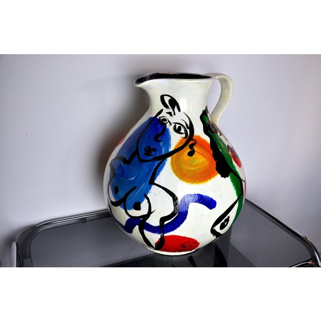 Superb and large abstract vase painted by the German artist Peter Robert Keil in 1984. This vase is in perfect condition...