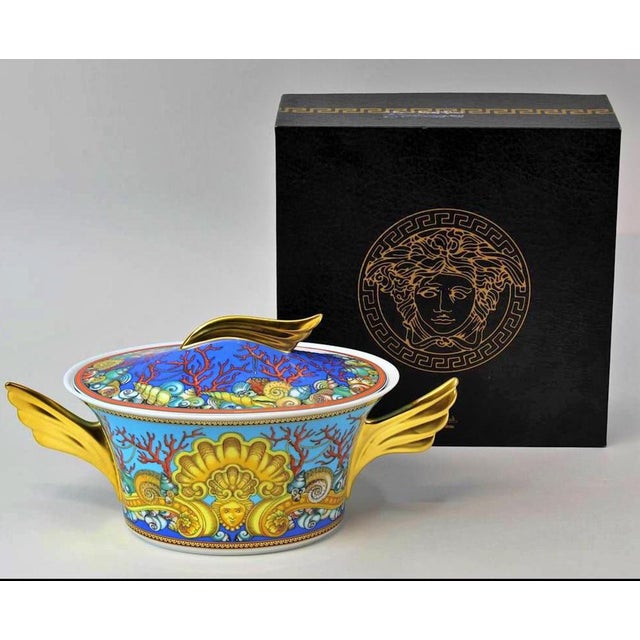 Rosenthal Versace soup tureen with lid, 2nd half of the 20th century, "Les Tresors de la Mer" decoration, "Ikarus" shape...