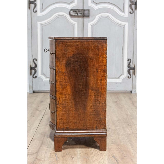 Italian 18th Century Walnut and Mahogany Three-Drawer, Serpentine Front Chest For Sale - Image 9 of 11