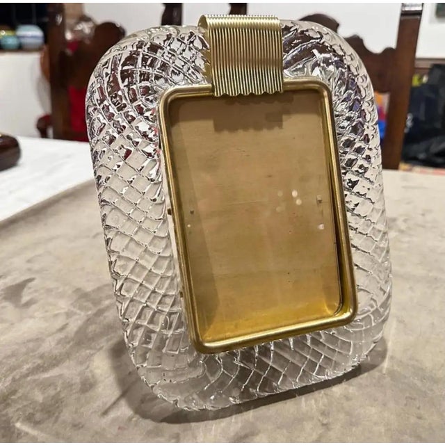 Metal 1990s Barovier Style Art Deco Clear Murano Glass and Brass Picture Frame For Sale - Image 7 of 8