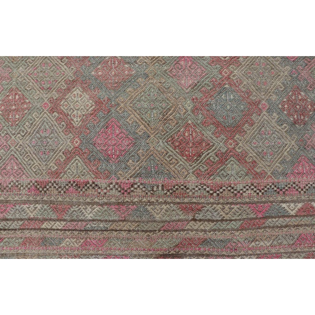 Turkish Vintage Kilim Rug With Colors of Tan and Pinks For Sale - Image 4 of 9