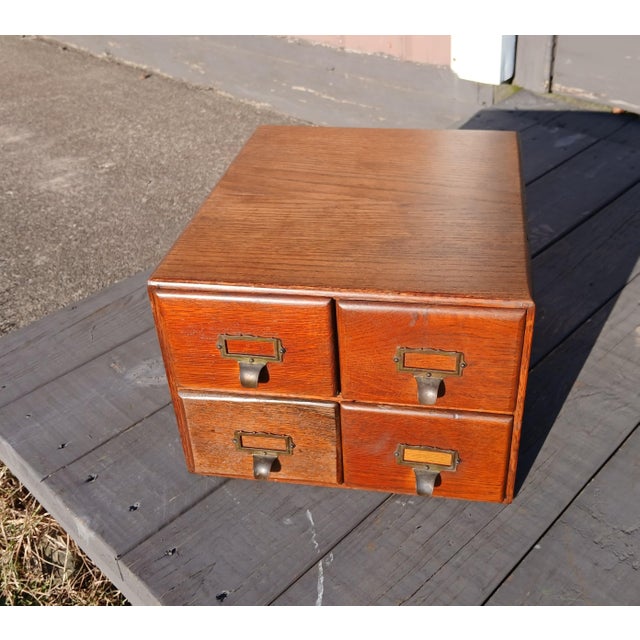 Antique 4 Drawer Desk Top File Cabinet Solid Quarter Sawn Oak 1920s An antique four drawer desk top file cabinet made of...