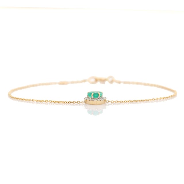 Metal Natural Green Emerald Heart Bracelet With Halo Diamonds in 14k Gold 7 Inch Chain For Sale - Image 7 of 15