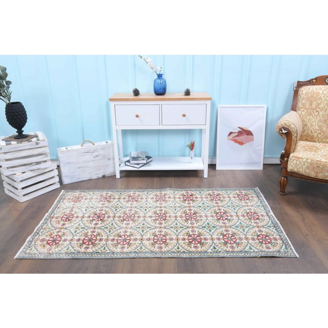 Boho Chic 1970s Turkish Oushak Handmade Wool Cotton Beige Area Rug For Sale - Image 3 of 10