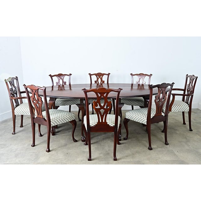 Wood English 19th Century Chippendale Style Mahogany Dining Room Set For Sale - Image 7 of 18