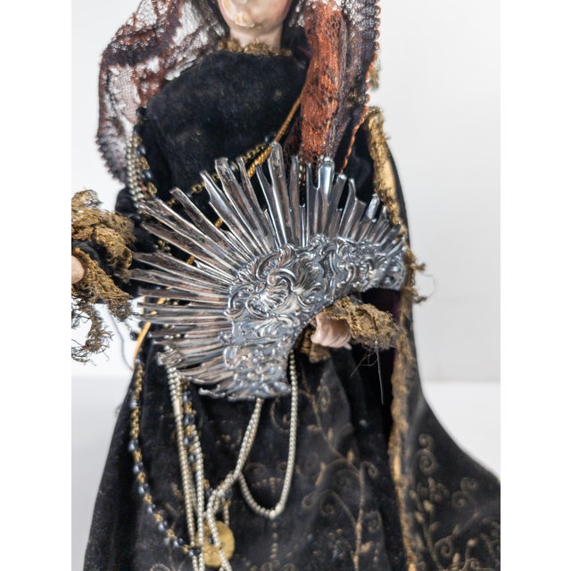 Black 19th or 20th Century Spanish Colonial Mater Dolorosa Figure With Silver Sunburst For Sale - Image 8 of 16
