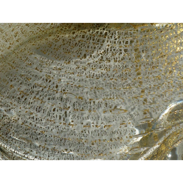 Seguso Murano Gold Glass Big Bowl, 1960s For Sale - Image 6 of 7