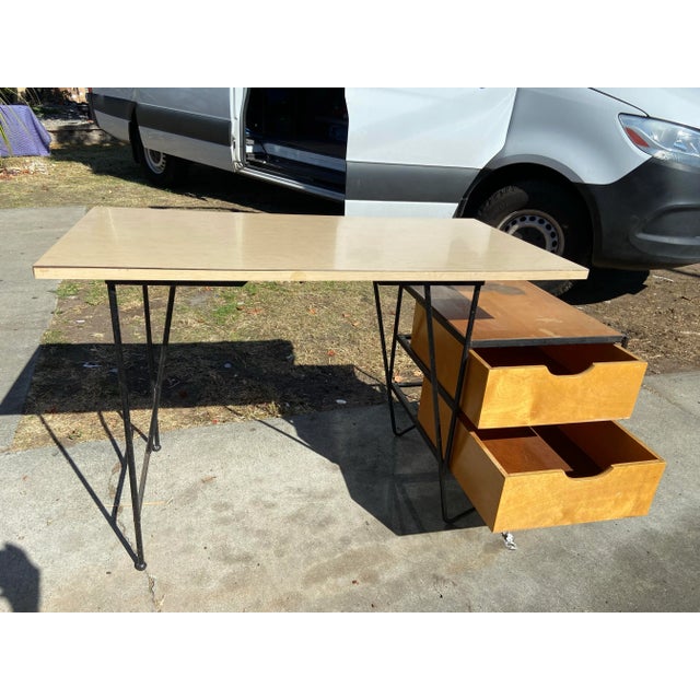 Mid-Century Modern 1950’s Floating Desk by d.r. Bates & Jackson Gregory Jr. For Vista of California . For Sale - Image 3 of 12