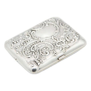 Rectangular Shaped Silver Cigarette Case For Sale