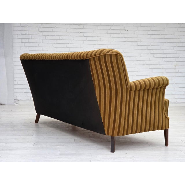 Danish 3-Seater Sofa in Green Wool, 1960s For Sale - Image 9 of 18