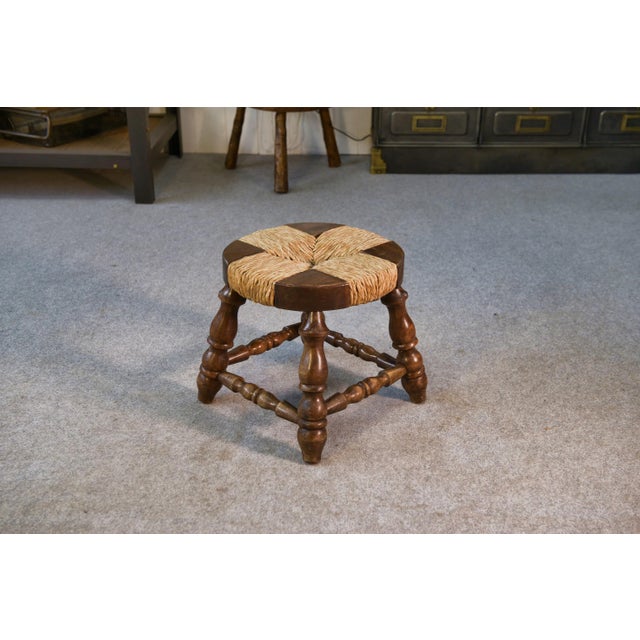 Mid-Century Modern Brutalist Stool in Beech and Rush, 1960s For Sale - Image 3 of 6