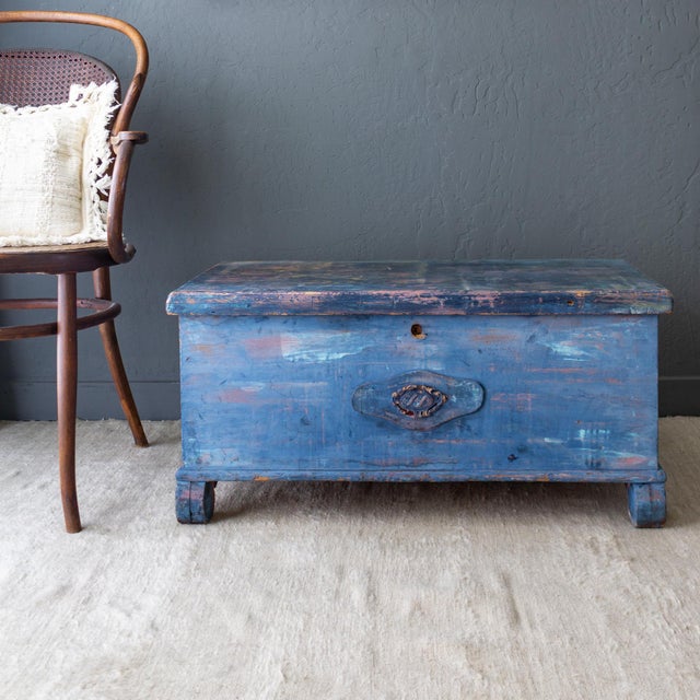 Rustic Blue Painted Cedar Blanket Chest Trunk With Empire C Curved Feet For Sale - Image 6 of 17