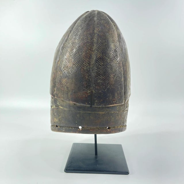 Early 20th Century Mende Sowei Sande Society Helmet Mask on Custom Stand MATTER COLLECTION For Sale - Image 4 of 6