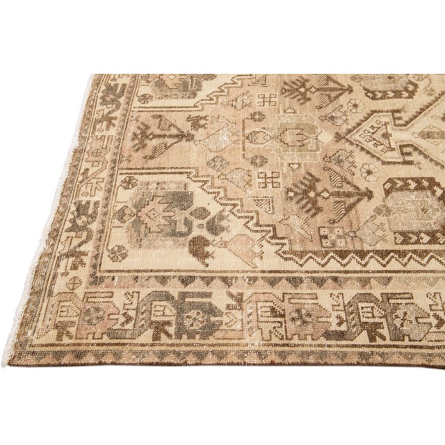 1960s Vintage Distressed Medallion Beige Wool Rug For Sale - Image 5 of 9