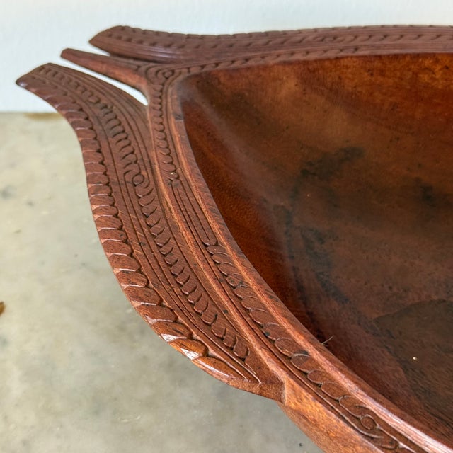 Wood Antique Primitive Hand Carved Wood Bowl in Shape of Sea Turtle For Sale - Image 7 of 8