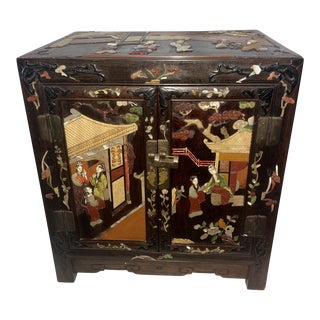 17th Century Chinese Ming Dynasty Huanghuali Wood, Stone Inlay Decorative Trrunk For Sale