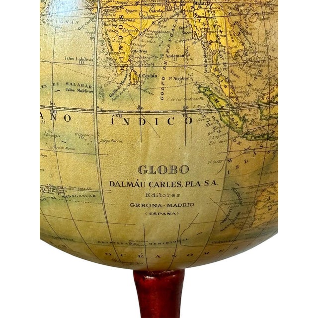 Vintage Globe in Wood, 1940 For Sale - Image 4 of 6