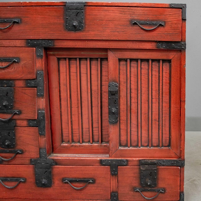 Vintage Japanese Red Lacquer Merchant Chest / Choba Tansu For Sale In Denver - Image 6 of 11