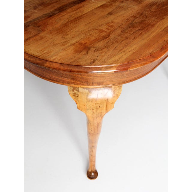 Antique Queen Anne Revival Extension Dining Table For Sale - Image 6 of 18