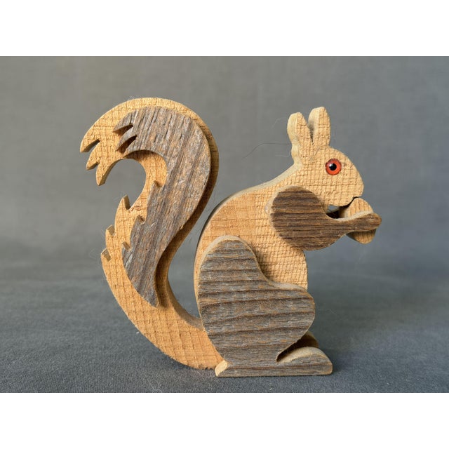 1970s Wooden Squirrel Sculpture from Fausto Sangiovanni, Orvieto, Italy, 1975 For Sale - Image 5 of 5