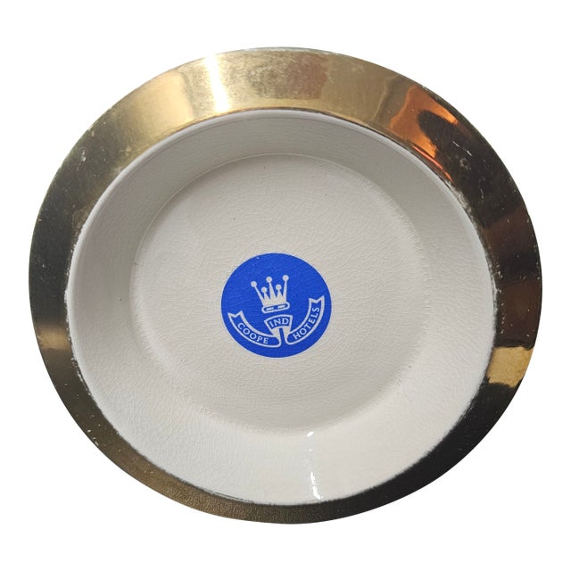 Vintage Porcelain Ashtray Made by Wade England for Ind Coope Hotels For Sale
