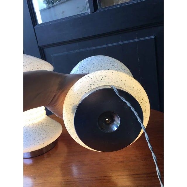 Forest Green Mid-Century White and Grit Green Table Lamps, Set of 2 For Sale - Image 8 of 9