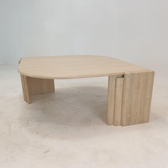 Mid-Century Modern Italian Oval Coffee Table in Travertine, 1980s For Sale - Image 3 of 18