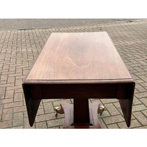 Brown Victorian Mahogany Coffee Table with Drop Sides and Drawer For Sale - Image 8 of 13
