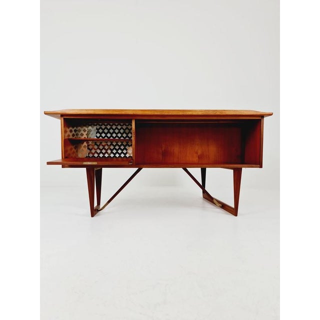 Brown Danish Teak Desk Model Executive Desk Boomerang by Peter Lovig Nielsen for Hedensted, 1960s For Sale - Image 8 of 18