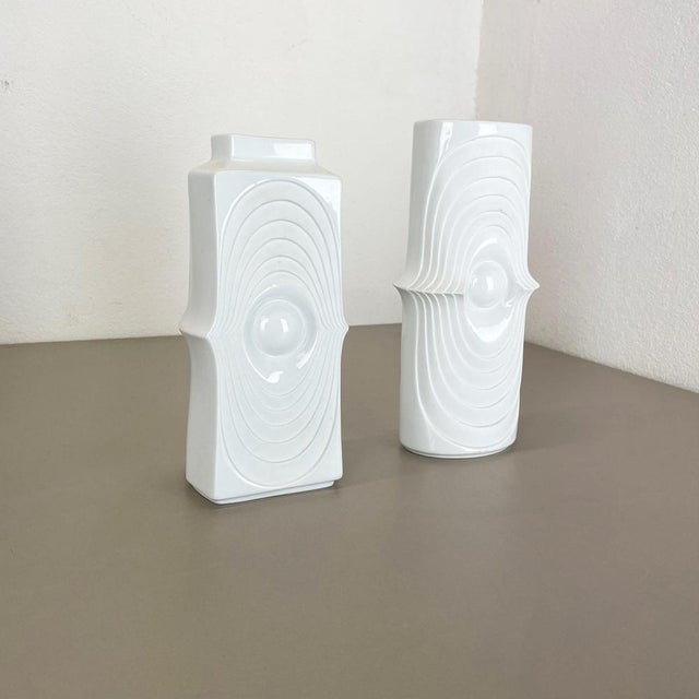 Op Art Porcelain Vases by Royal Bavaria KPM, Germany, 1970s, Set of 2 For Sale - Image 3 of 18