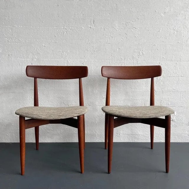 Mid-Century Modern Pair of 1960s Teak Side Dining Chairs by h.w. Klein for Bramin Mobler For Sale - Image 3 of 10