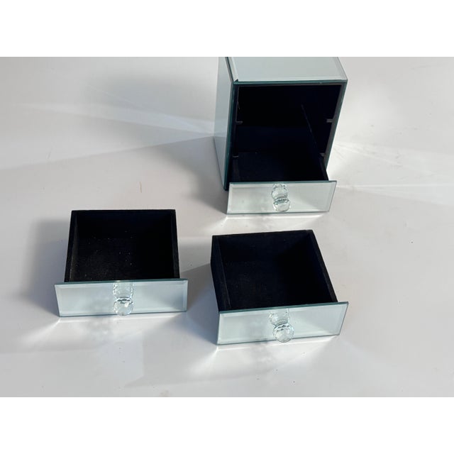 Glass French Clear Mirrored Decorative Jewelry Box, 1940s For Sale - Image 7 of 10